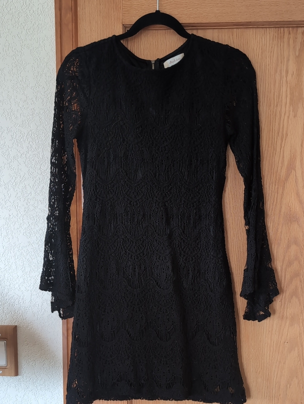 Altar'd State Black Lace Long-Sleeve Shift Dress